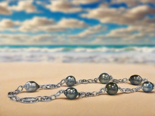 Stunning Natural Multicolour Baroque Tahitian Pearl Necklace