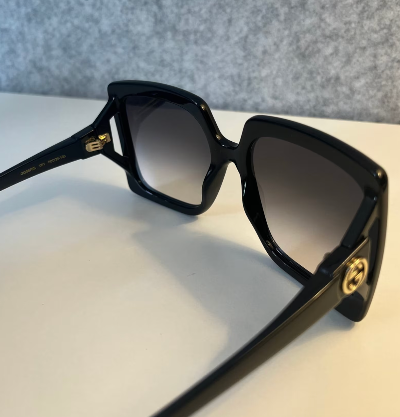 Gucci Classic Oversized Women's Sunglasses