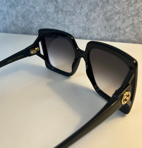 Gucci Classic Oversized Women's Sunglasses